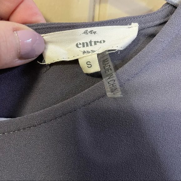 Entro scallop hem a line dress. Tie back. Size small lavender/gray color. - Picture 5 of 6